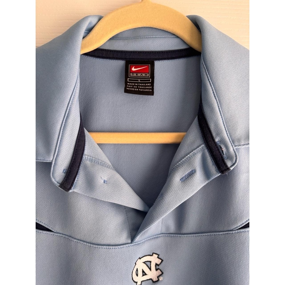 NIKE UNC Tar Heels Polo Shirt Boys LG 16-18 Dri-FIT Light Blue Collegiate Golf - Picture 4 of 10